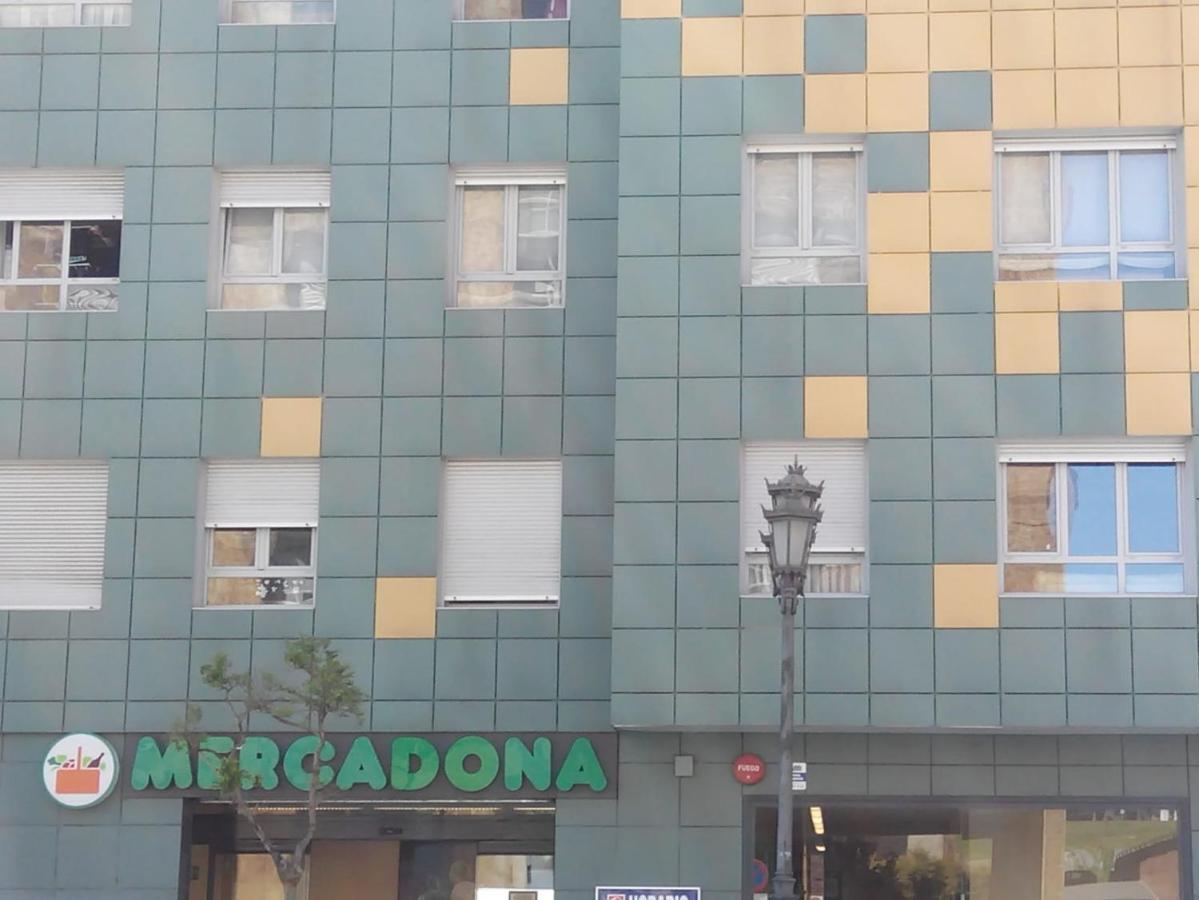 Apartamento Mota-2 Huca-Los Prados; Parking Y Wifi Gratis Oviedo Exterior foto